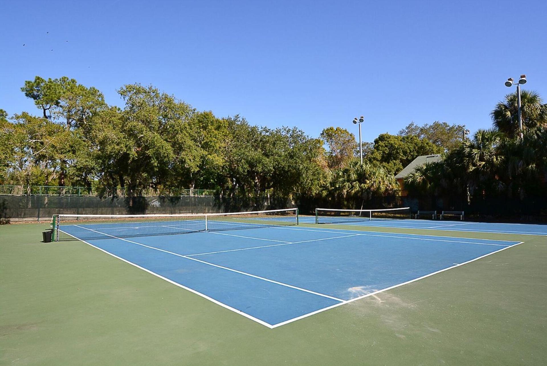 Affordable Two Bedroom Tropical Condo - Private Beach, Pools, Hot Tub St. Petersburg Eksteriør bilde